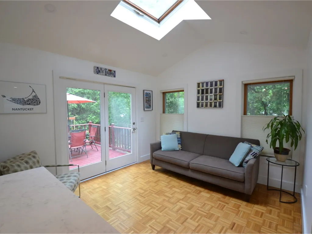 4 University Road Burlington VT 05401