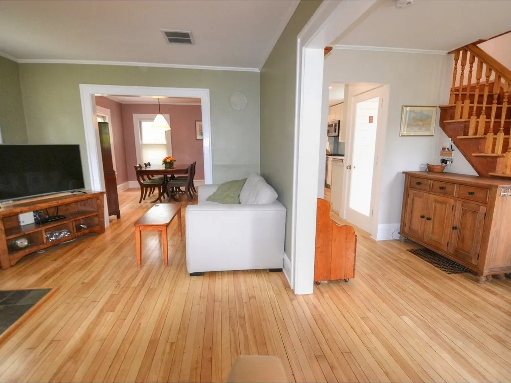 4 University Road Burlington VT 05401