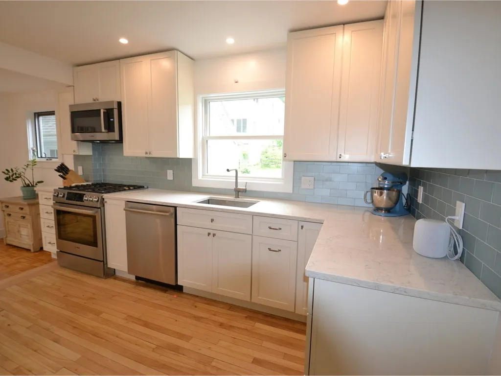 4 University Road Burlington VT 05401