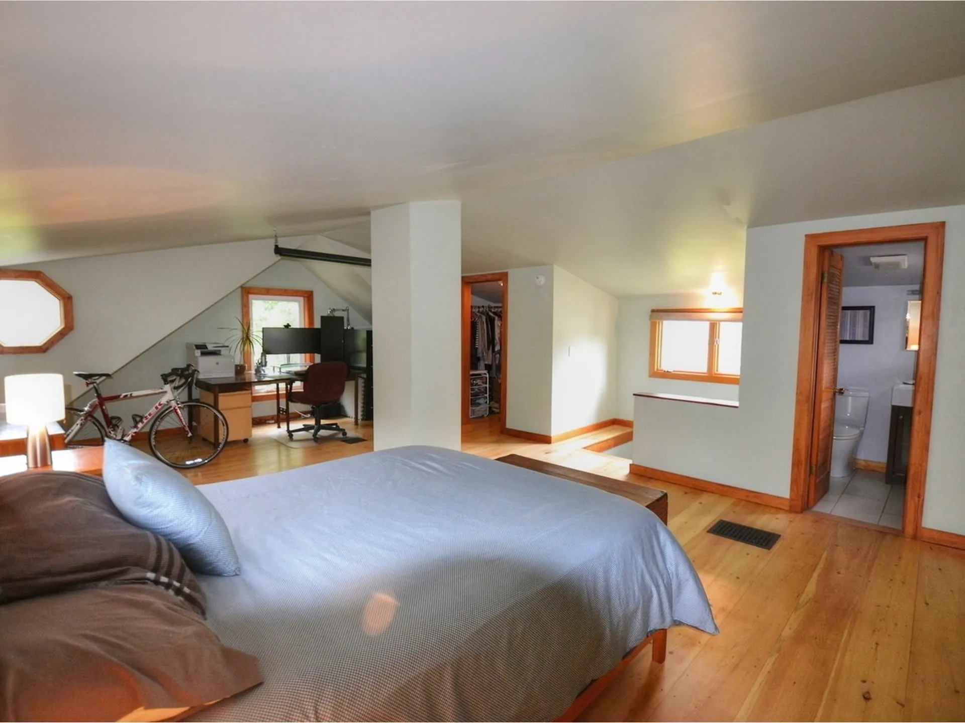 4 University Road Burlington VT 05401