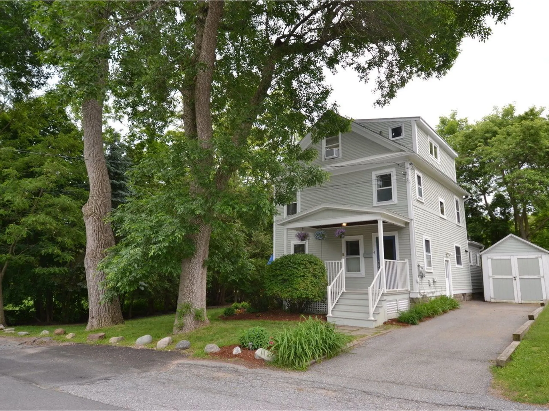 4 University Road Burlington VT 05401