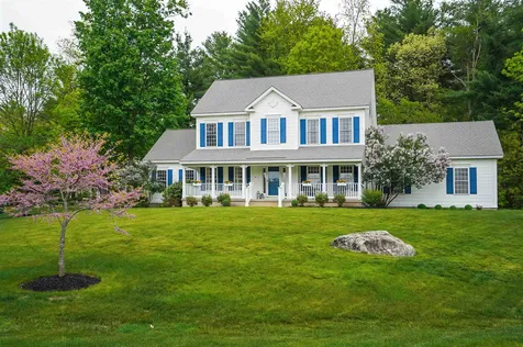19 Trellis Way Bedford NH 03110
