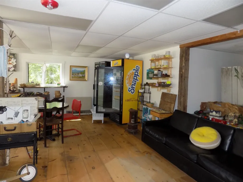 112 Kancamagus Highway Conway NH 03818