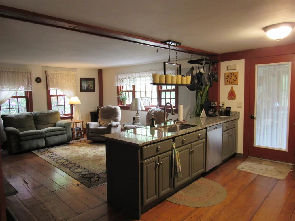 641 Centre Street Sullivan NH 03445