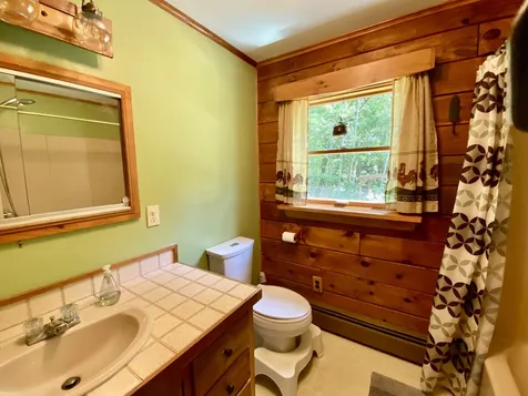 83 Betts Road Rochester NH 03867
