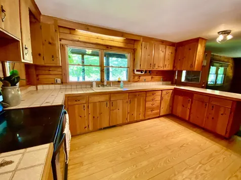 83 Betts Road Rochester NH 03867