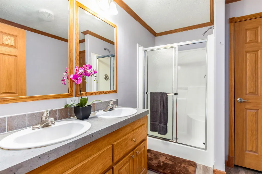 38 Tarah Way Fremont NH 03044