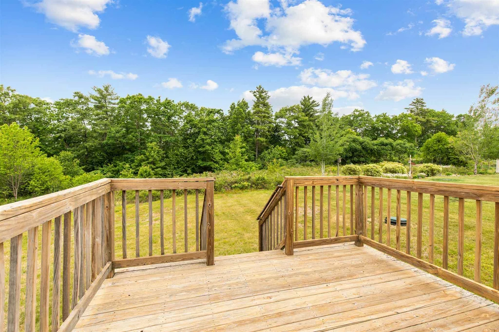 38 Tarah Way Fremont NH 03044
