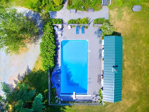 8754 Pomfret Road Pomfret VT 05053