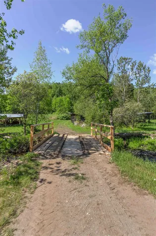 8754 Pomfret Road Pomfret VT 05053
