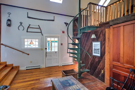 8754 Pomfret Road Pomfret VT 05053