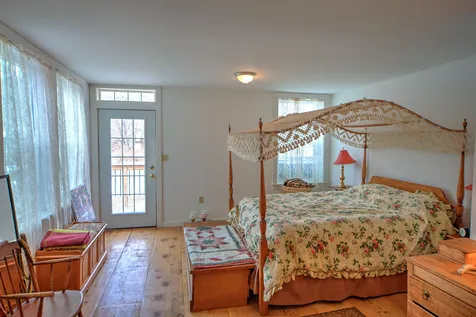 8754 Pomfret Road Pomfret VT 05053