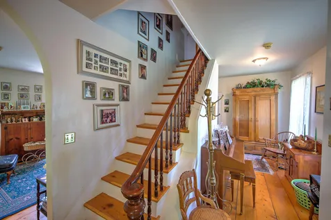 8754 Pomfret Road Pomfret VT 05053