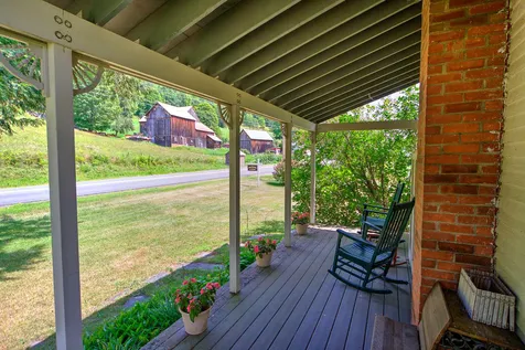8754 Pomfret Road Pomfret VT 05053