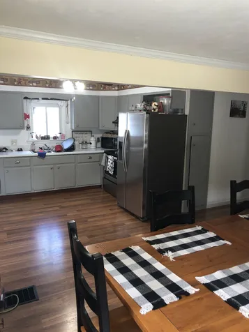 19 Leslie Avenue Claremont NH 03743