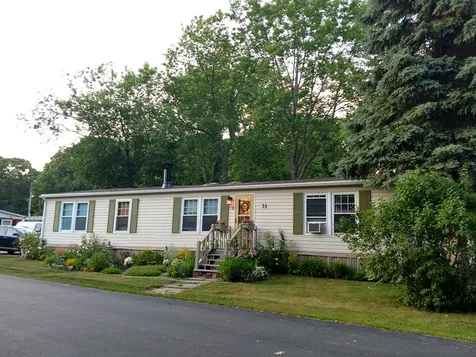 31 Caincrest Road York ME 03909