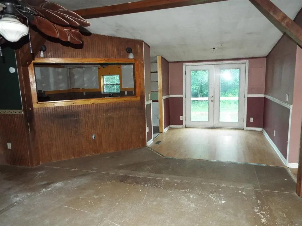 5 Hall Road Dalton NH 03598