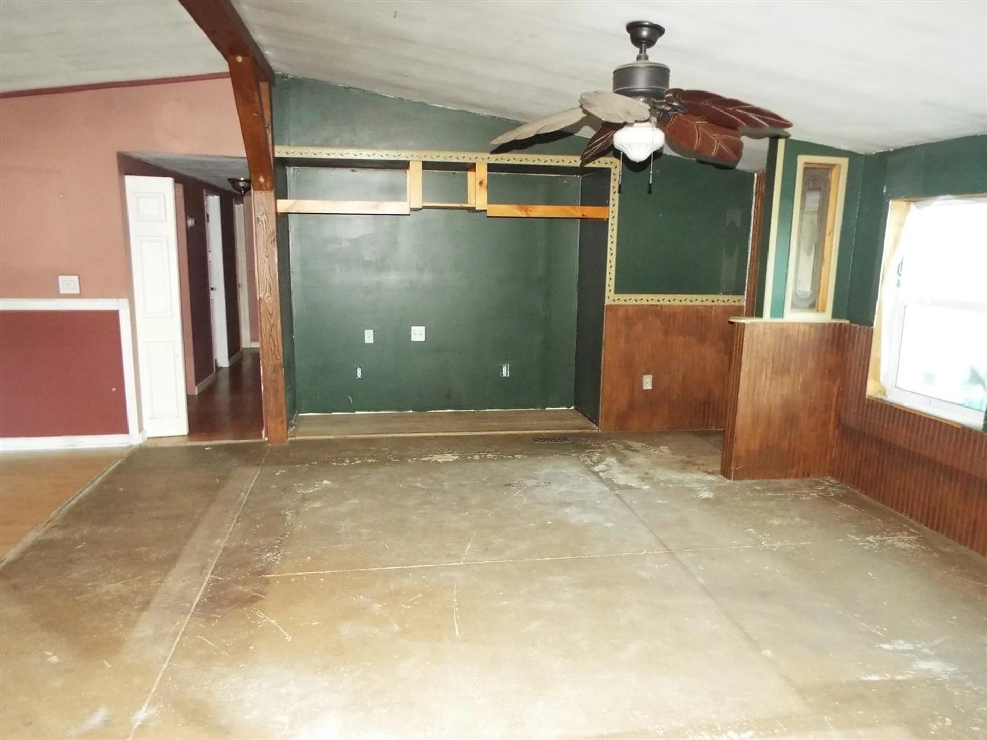5 Hall Road Dalton NH 03598