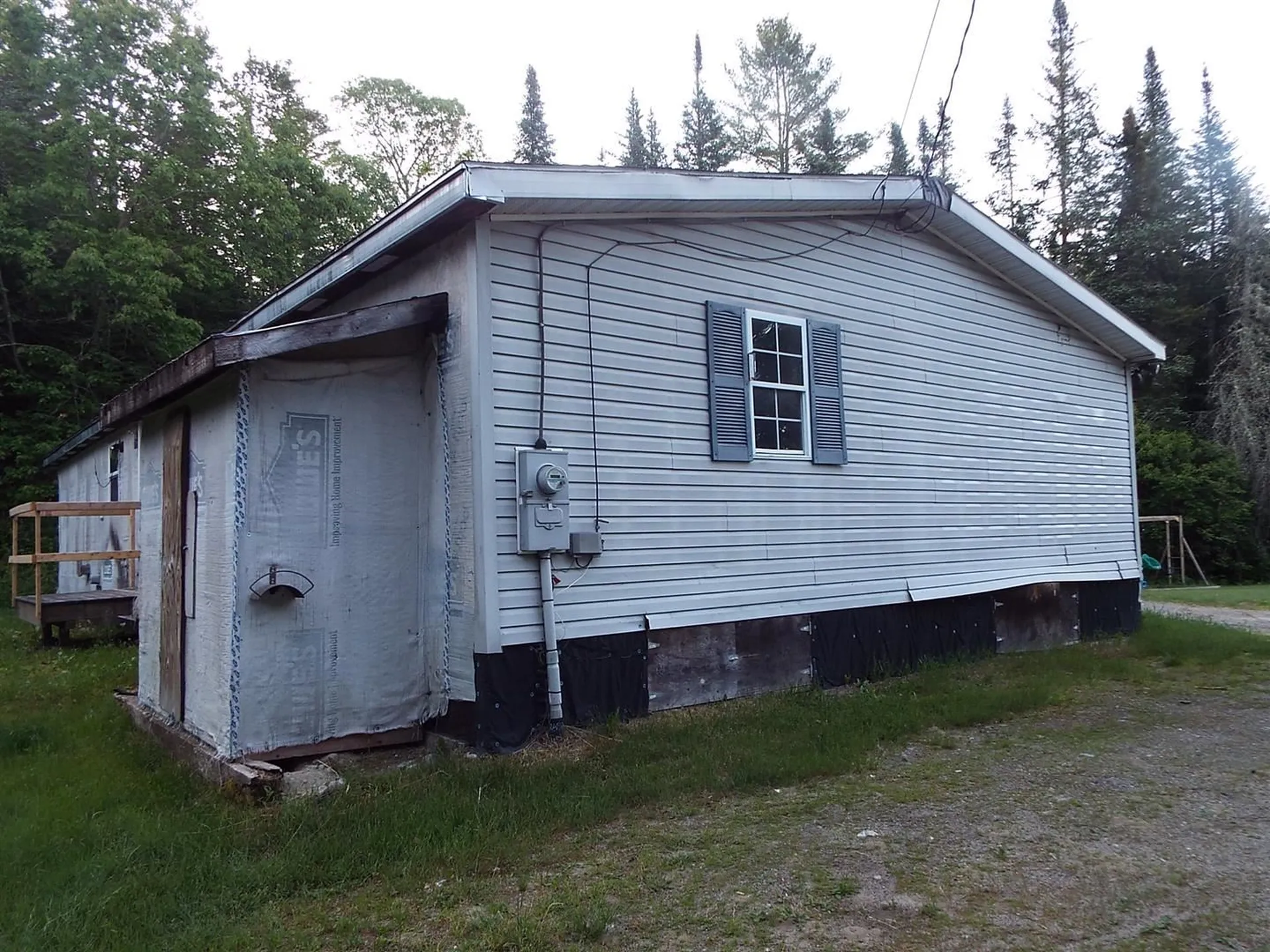 5 Hall Road Dalton NH 03598