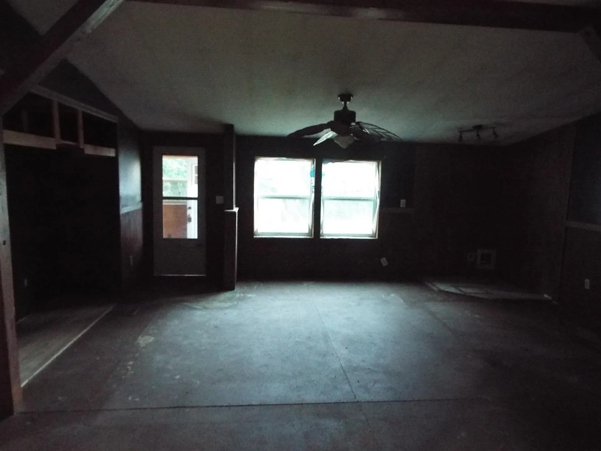 5 Hall Road Dalton NH 03598