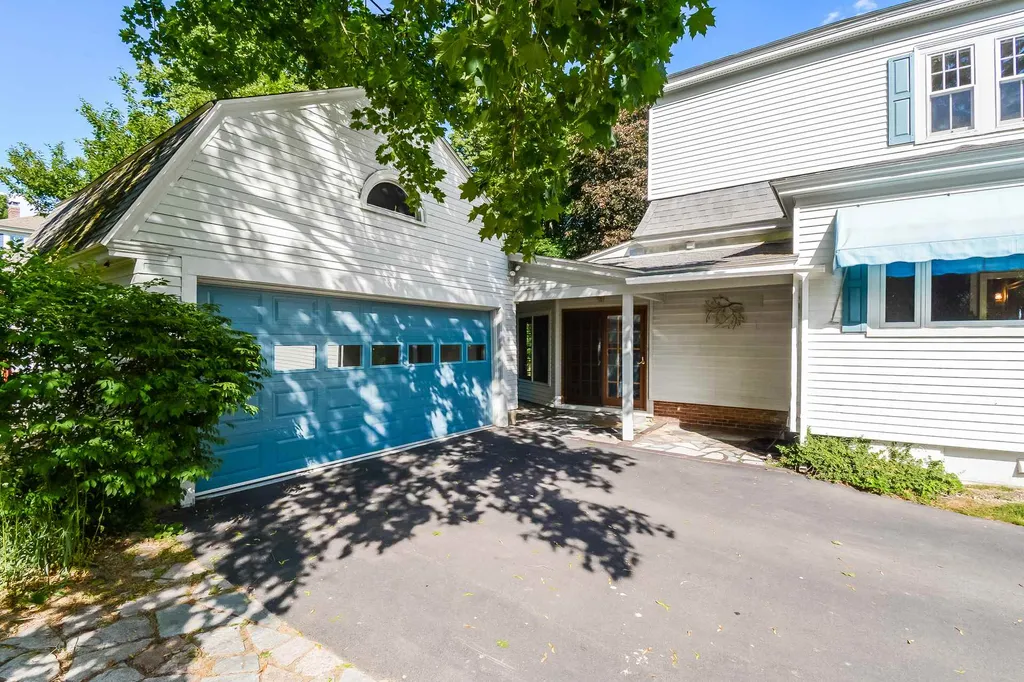 24 Ridge Road Concord NH 03301