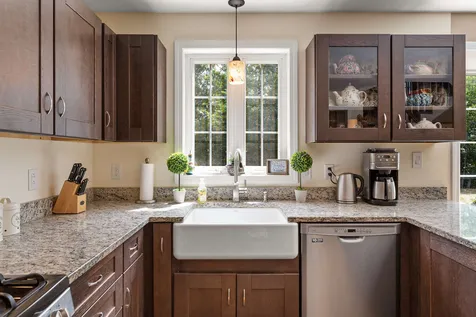 57 Laurel Crest Drive Brookline NH 03033-2137