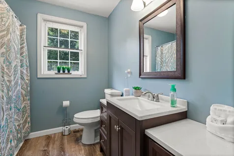 57 Laurel Crest Drive Brookline NH 03033-2137