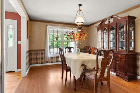 57 Laurel Crest Drive Brookline NH 03033-2137