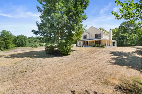 57 Laurel Crest Drive Brookline NH 03033-2137