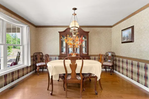 57 Laurel Crest Drive Brookline NH 03033-2137