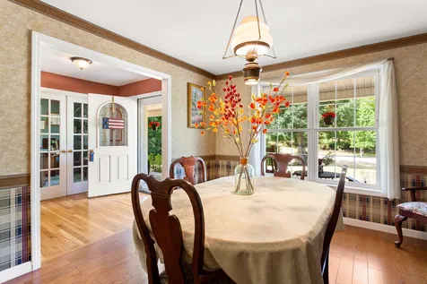 57 Laurel Crest Drive Brookline NH 03033-2137