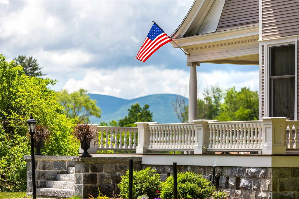 751 Main Road Stamford VT 05352