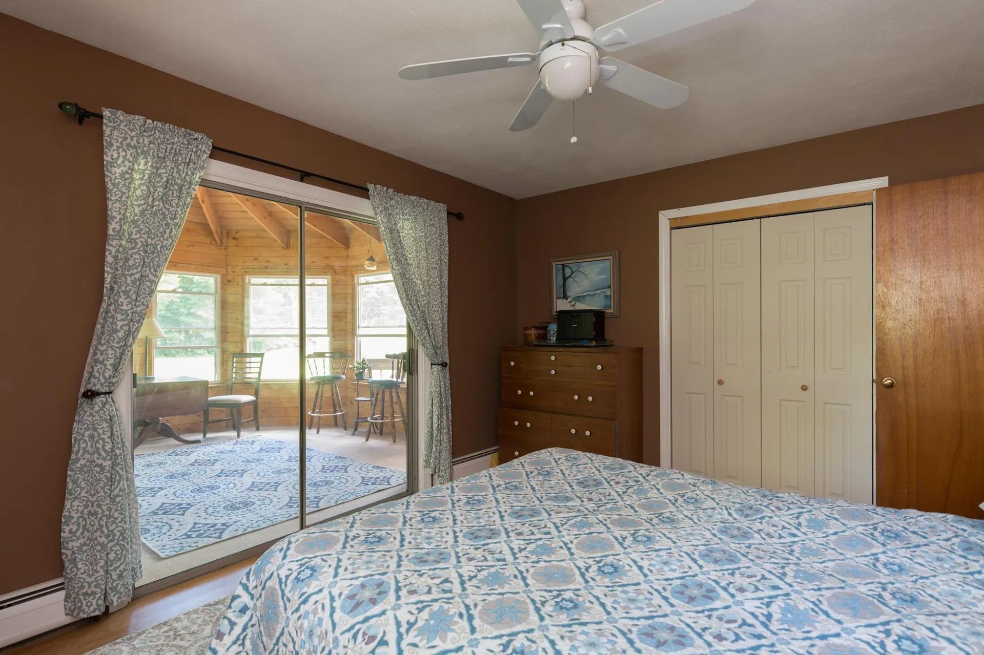132 Colchester Point Road Colchester VT 05446