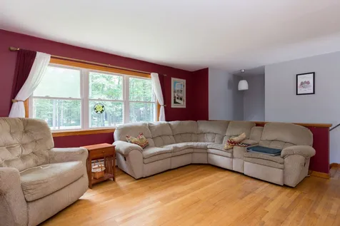 132 Colchester Point Road Colchester VT 05446
