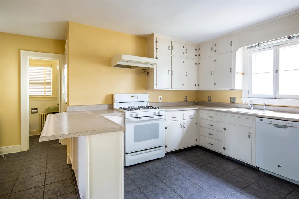 59 Bilodeau Court Burlington VT 05401