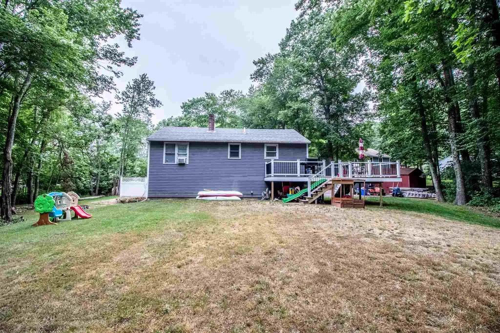 11 Stanorm Drive Newmarket NH 03857