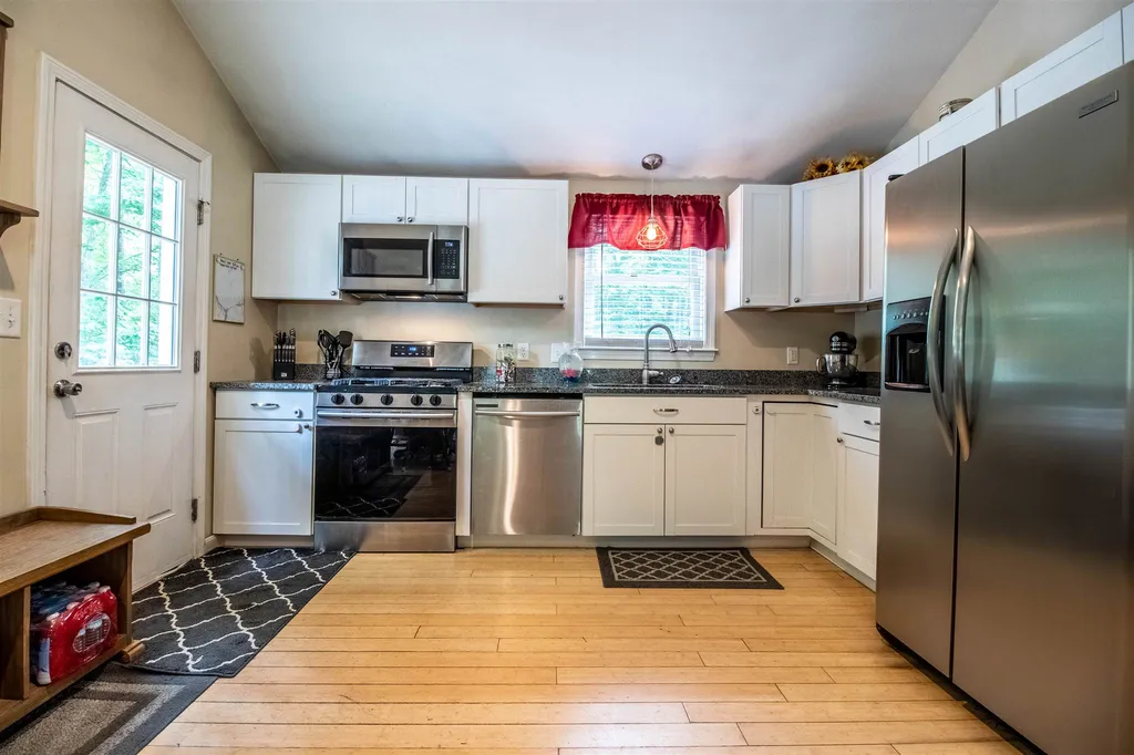 11 Stanorm Drive Newmarket NH 03857