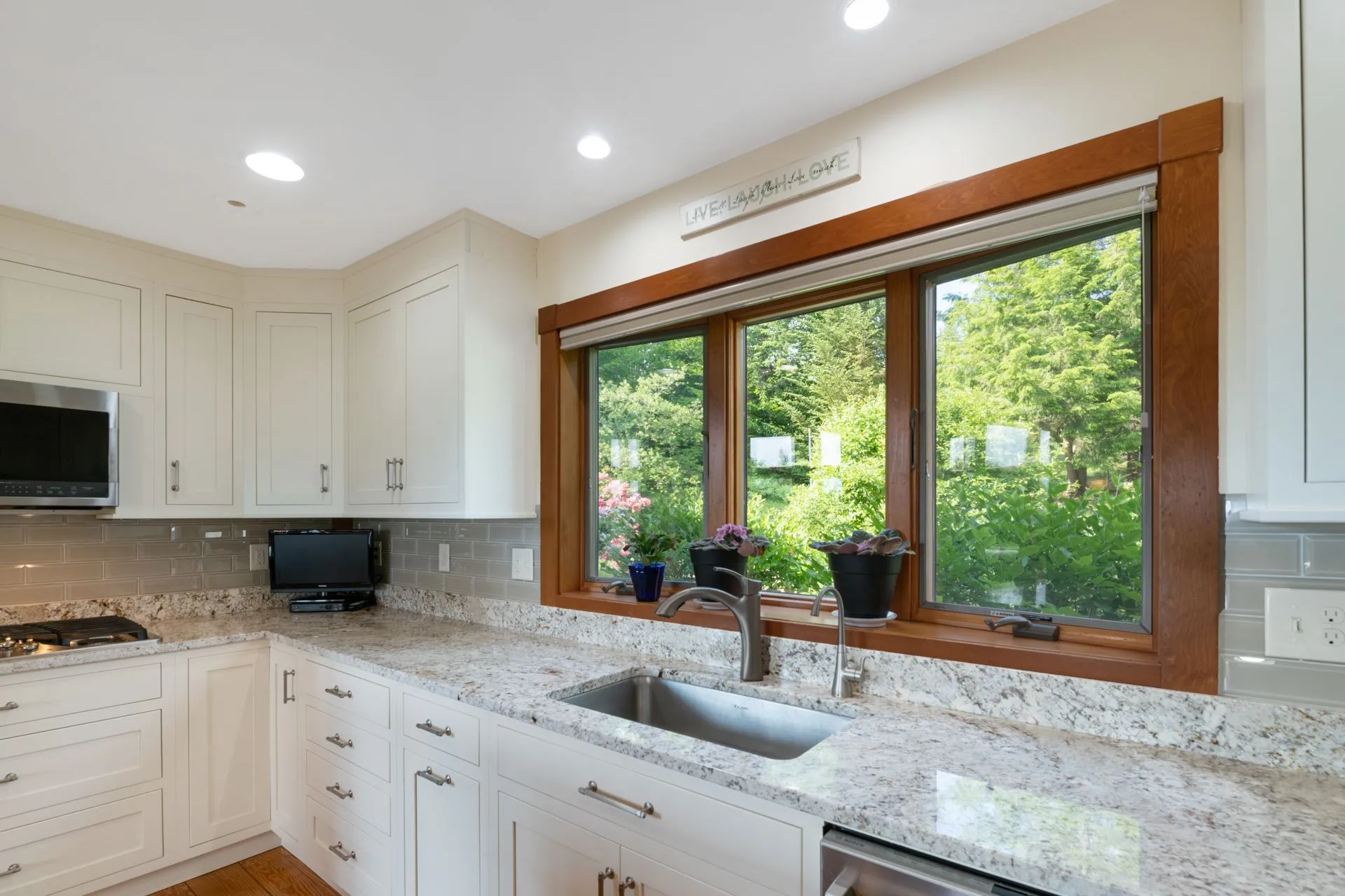 64 Surrey Lane New London NH 03257