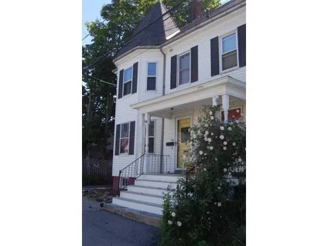 9 Commercial Street Kittery ME 03904