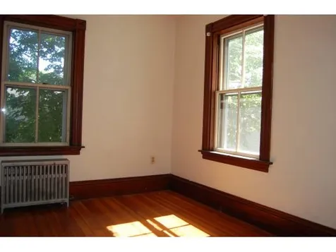 9 Commercial Street Kittery ME 03904