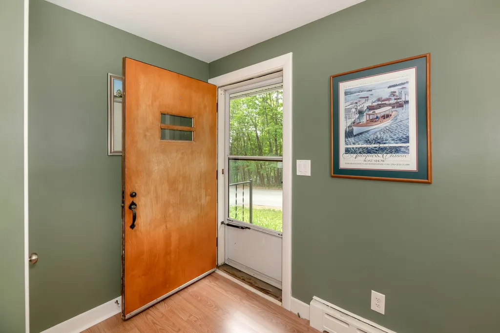 43 Stephen Street Laconia NH 03246