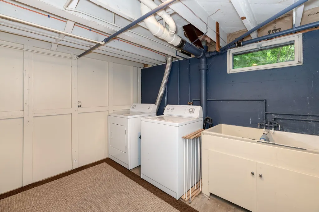 43 Stephen Street Laconia NH 03246