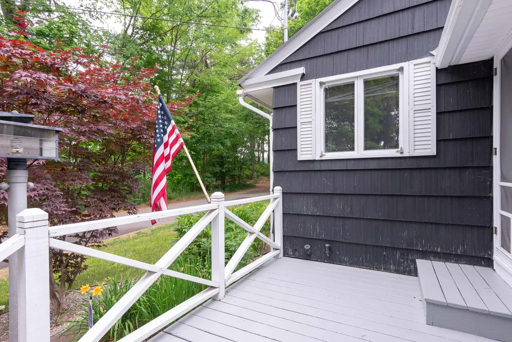 43 Stephen Street Laconia NH 03246