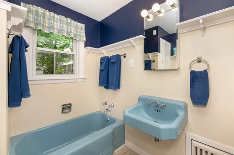 43 Stephen Street Laconia NH 03246