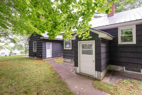 43 Stephen Street Laconia NH 03246