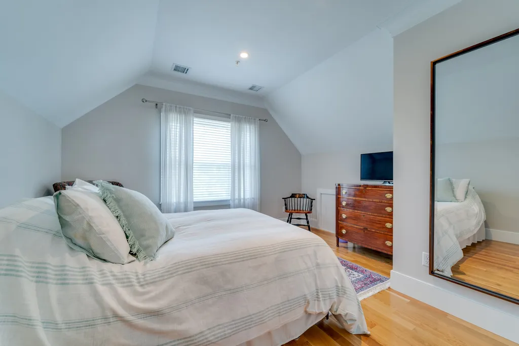 275 Islington Street Portsmouth NH 03801