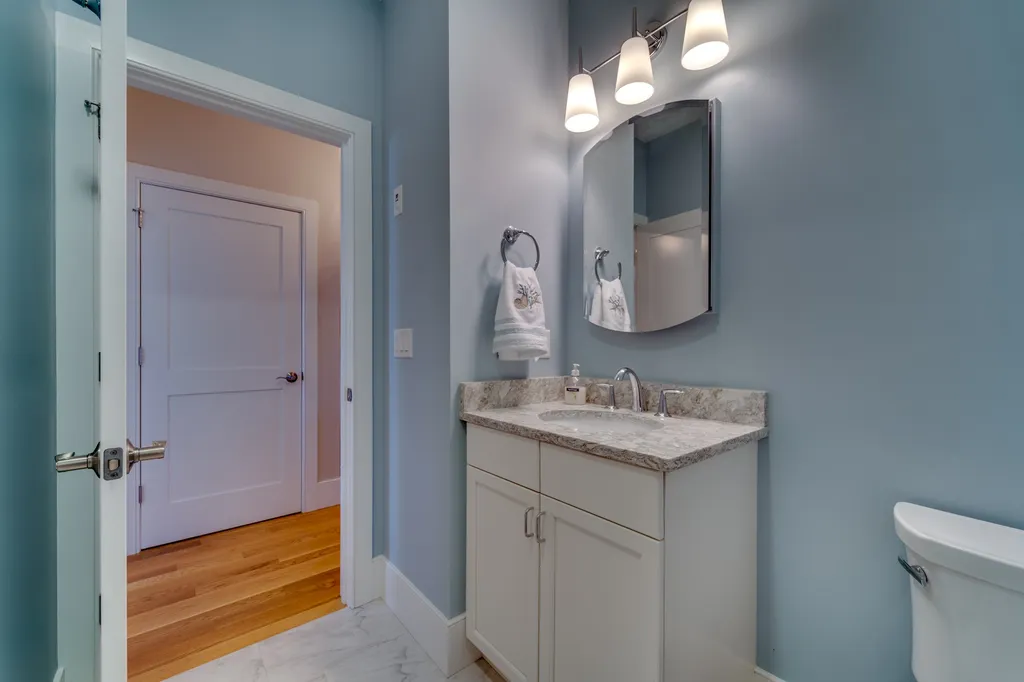 275 Islington Street Portsmouth NH 03801