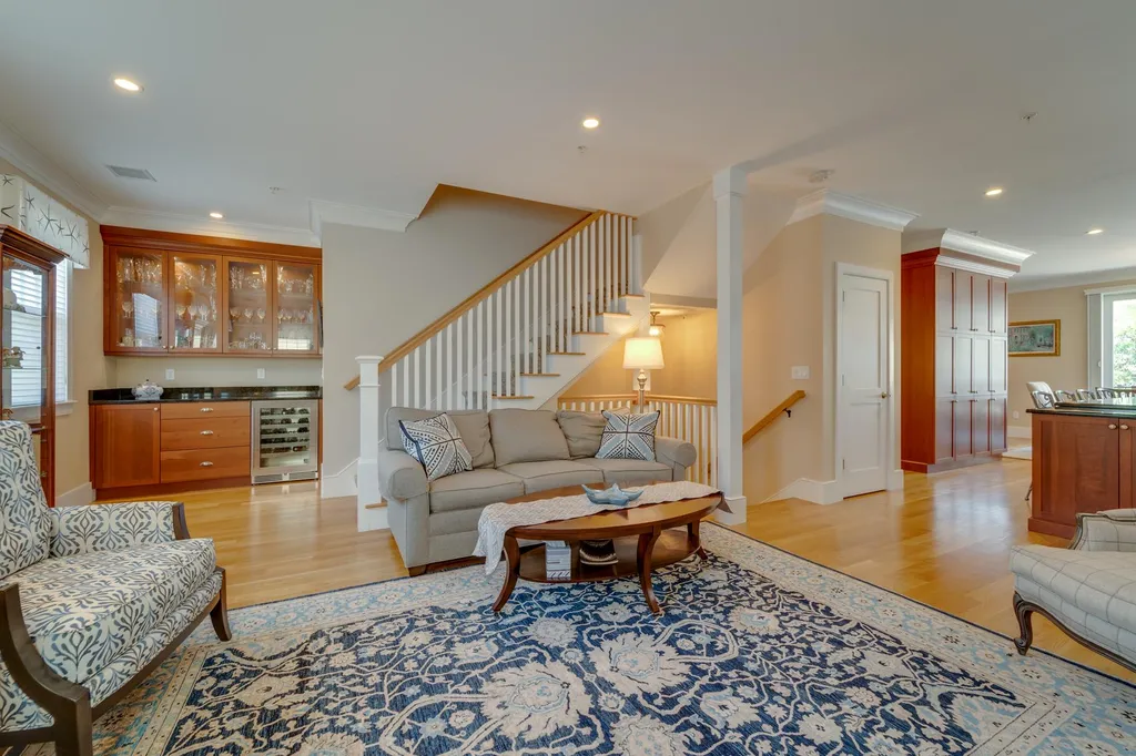 275 Islington Street Portsmouth NH 03801