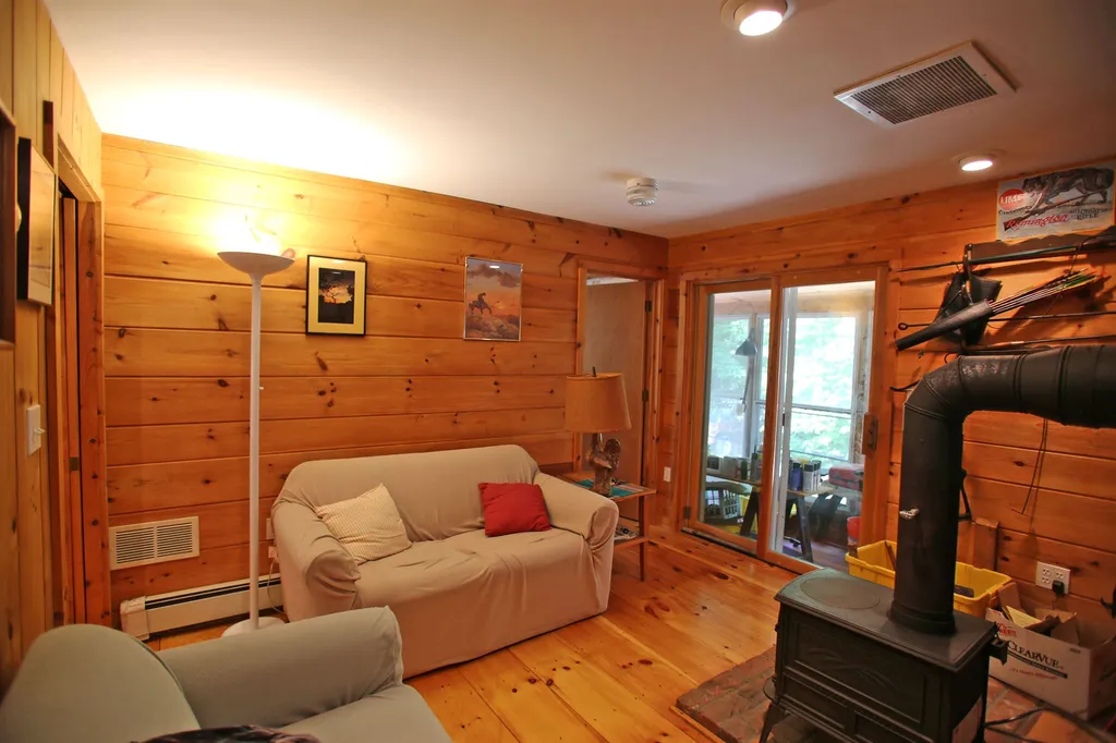 185 Sargent Hill Road Grafton NH 03240