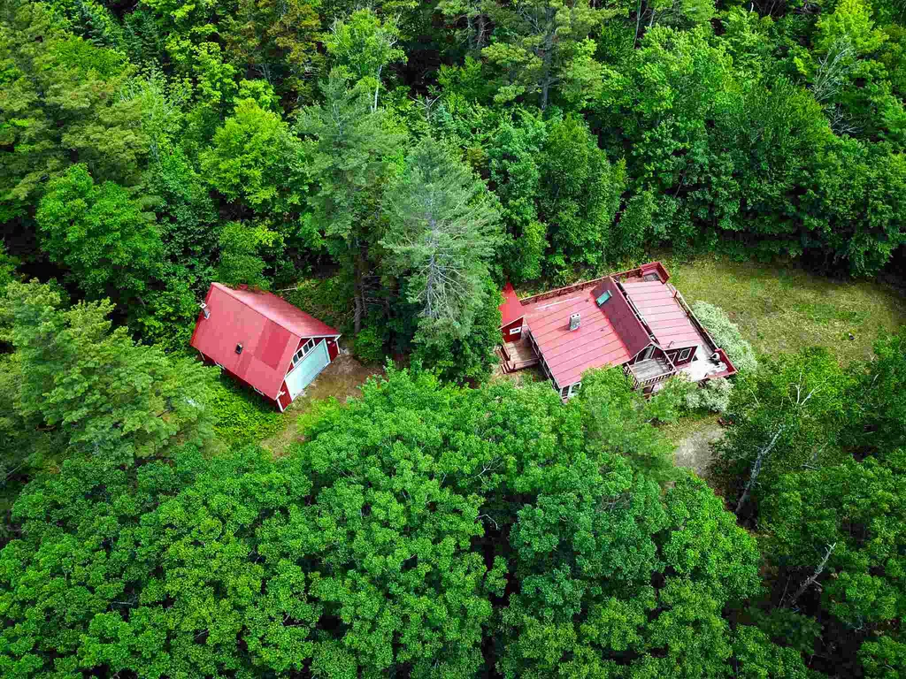 185 Sargent Hill Road Grafton NH 03240